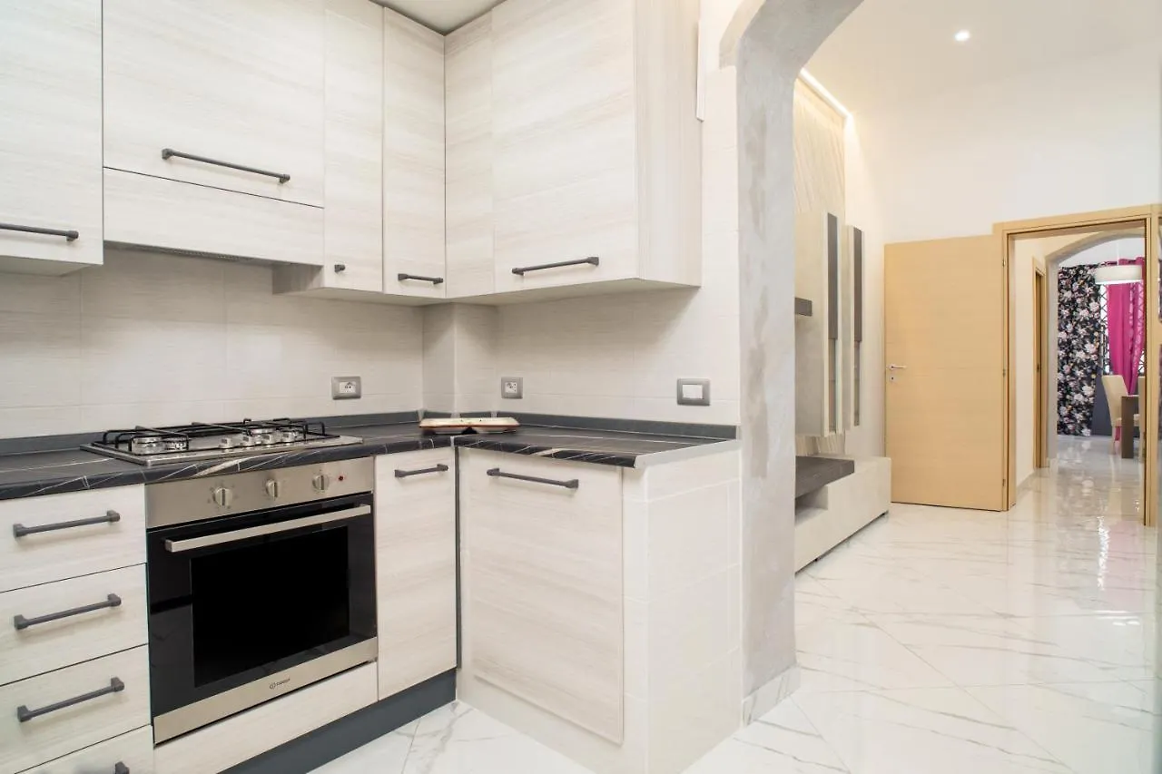 Tatil Evi Manuela House Villa Aci Castello İtalya